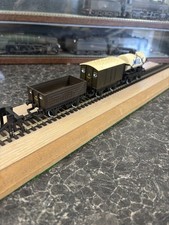 Hornby Thomas & Friends Troublesome Truck, Van Wagon, Milk Tanker Wagon OO Gauge