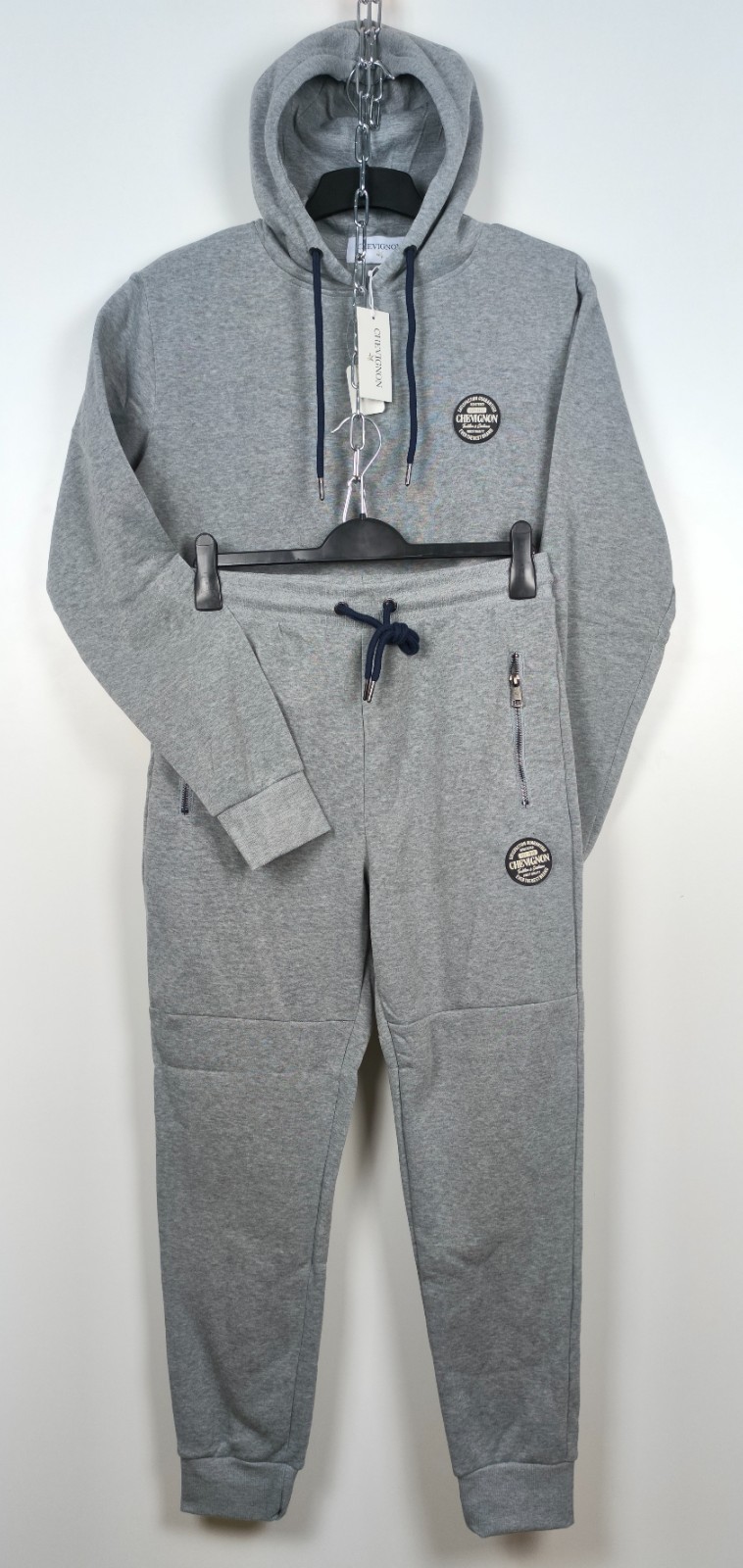 Chevignon Herren Jogginganzug Set Hoodie & Hose Hellgrau Größe M NEU image 9
