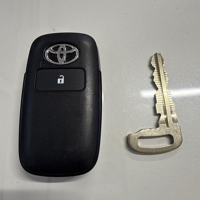 Used Toyota Raize Genuine 2 Button Smart Key 007-AG0115 OEM JDM | eBay
