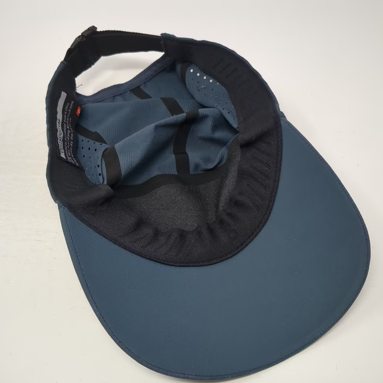 On Running Lightweight Performance Baseball Cap B… - image 7