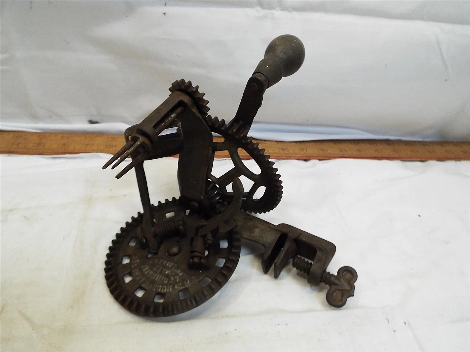 Antique Hudson Leominster Apple Peel Peeler Cast Iron Kitchen Fruit Parer Tool