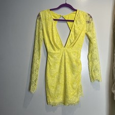 Windsor Plunge V Neck Long Sleeve Eyelash Lace Bodycon Fitted Dress XS