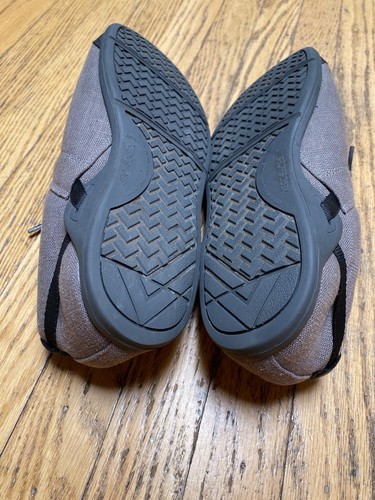Xero Mens 10 Hanna Hemp Minimalist Bearfoot Sneaker Grey Canvas - Picture 9 of 13
