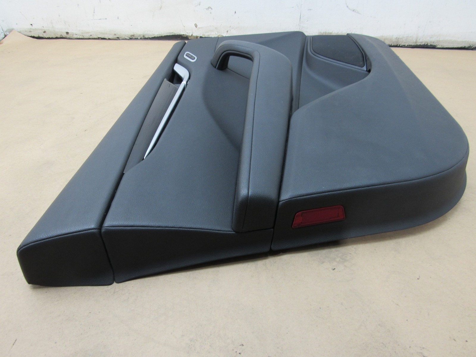 Maserati Levante 2018 Front Left Driver Door Cover Trim Panel 16-24 ;#4
