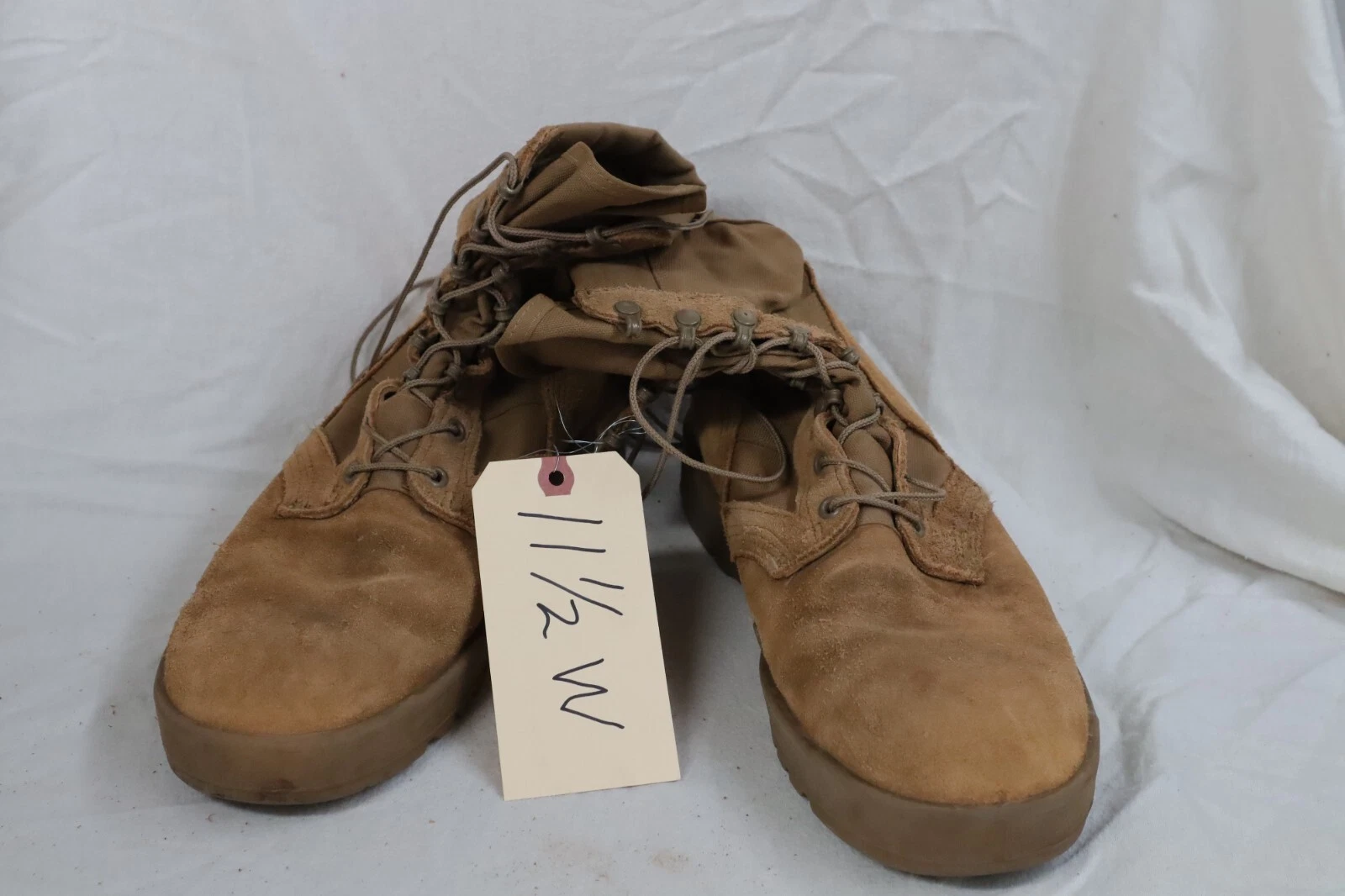 READ DESCRIPTION HOT WEATHER MILITARY COMBAT HIKING BOOTS 11.5W F10-1