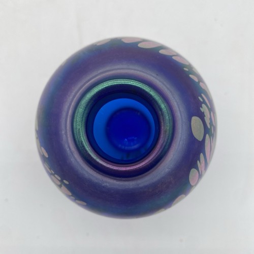 Maytum Studios Hand Blown Vase Blue Art Glass Iridescent Oil Spill ~5.5” - Picture 10 of 23