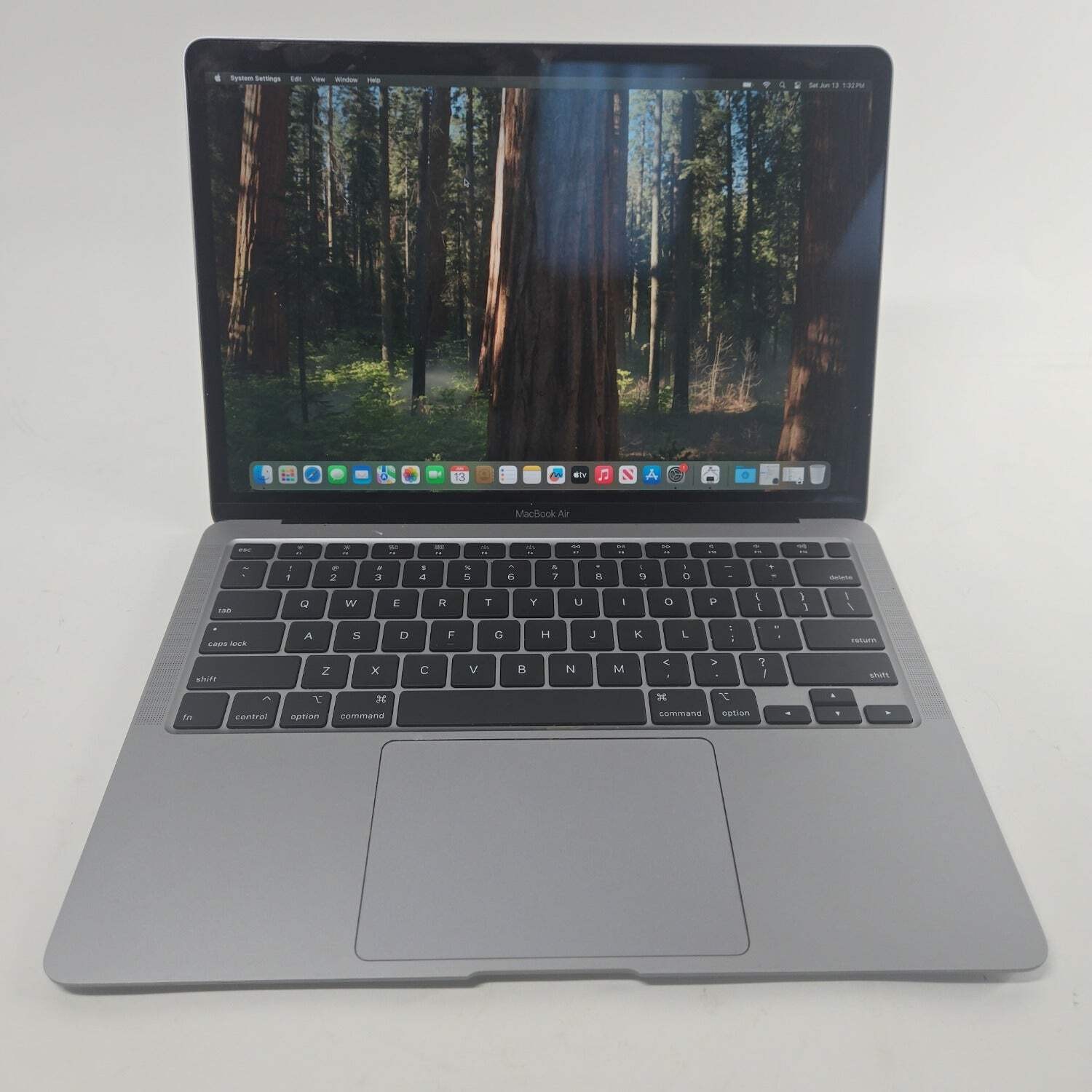 Broken 2020 Apple MacBook Air 13.3