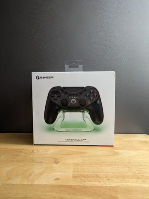 GAMESIR TARANTULA PRO MULTI-PLATFORM WIRELESS SYMMETRIC PRO CONTROLLER