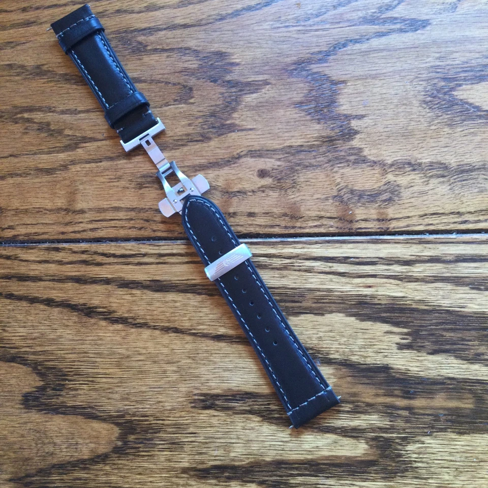 VICTORINOX 瑞士军队 ALPNACH BLK 皮革表带 24 毫米机器 6 241188 瑞士制造 — 第 4/4 张图片