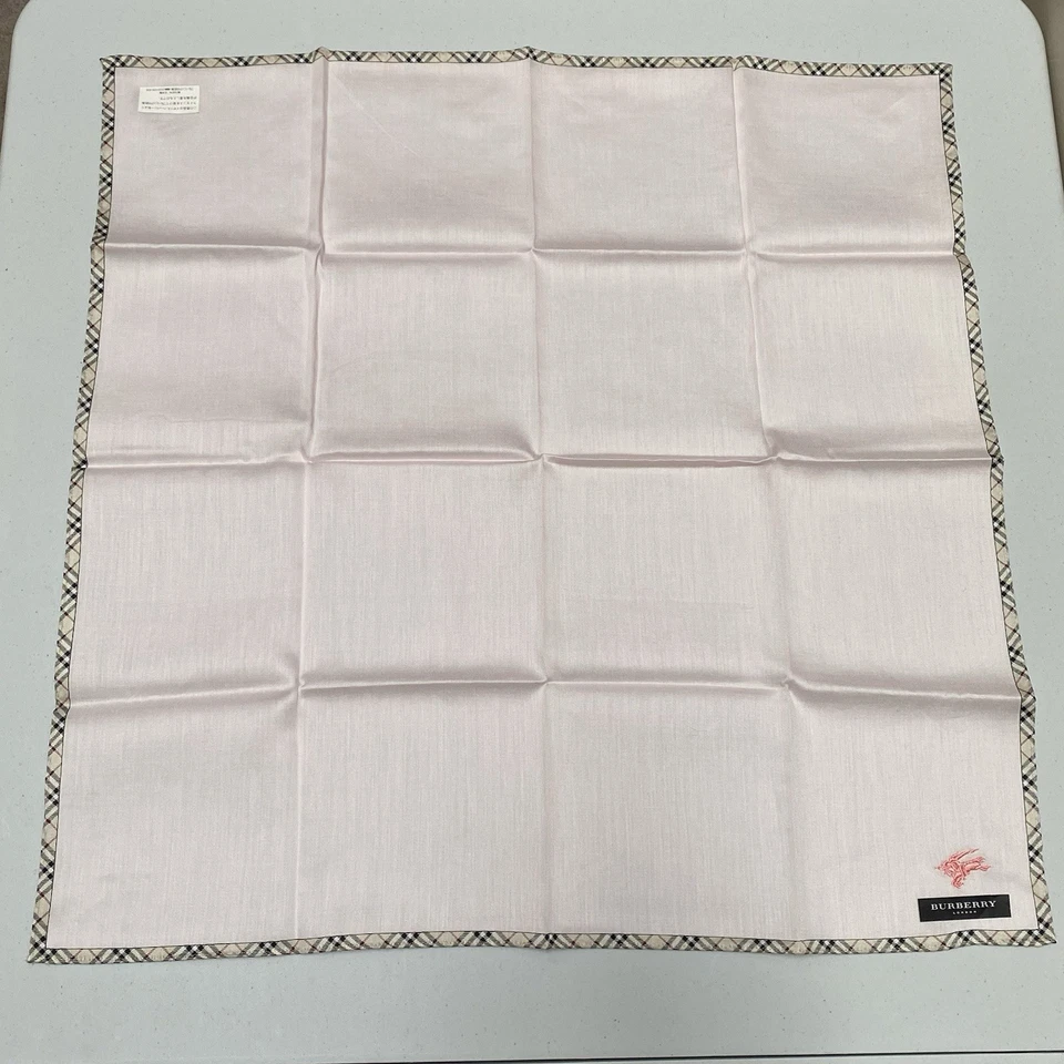 Bufanda Burberry rosa con borde a cuadros Nova pañuelo vintage de algodón Foto 4 de 4