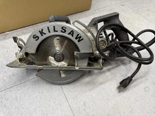 SKILSAW SPT77W 15-Amp 7-1/4-Inch Lightweight Worm Drive Circular Saw