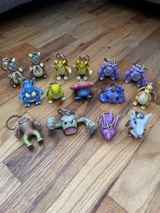 Vintage Burger King  Pokémon Keychain Lot Of 15