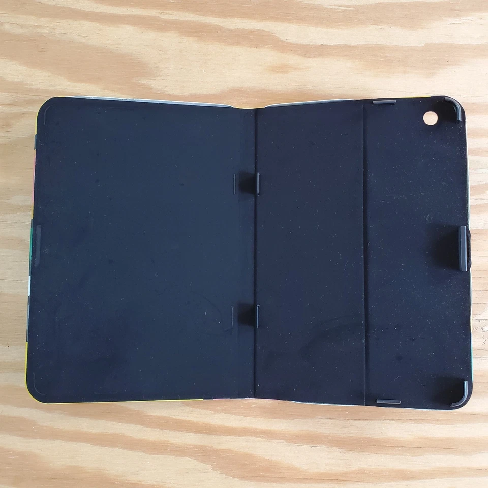 Romero Britto Cover for iPad Mini Case Limited Edition Never Used. A - Image 3 of 4