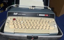 SCM Smith Corona Electra 110 Portable Electric Typewriter W/ Case Works Vintage thumbnail