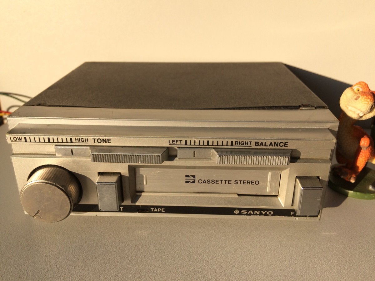 80年代 ビンテージ サンヨー FT-7808 カーステレオ カセット