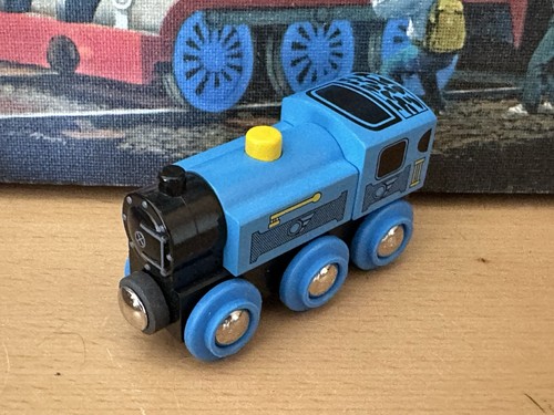 33607 Authentic Brio Wooden Train Blue Engine! VGUC! $1 Combined Shipping!