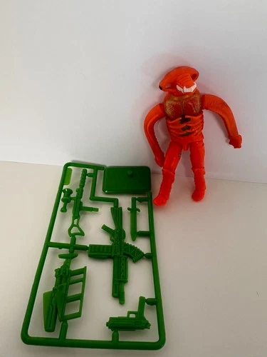 GI JOE CARCASS ALIEN 1994 VINTAGE *76