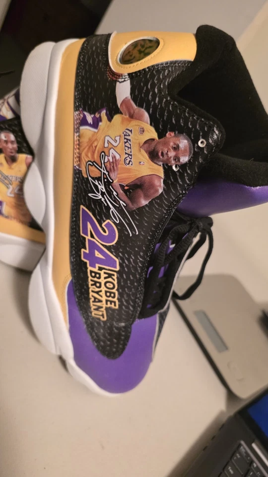 Los Angeles Lakers #24 Kobe Bryant Custom Name  Shoes  Size 46 Or 12 USA 🇺🇸  - Image 3 of 4