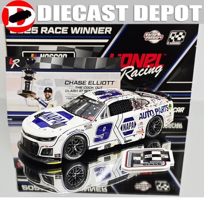 CHASE ELLIOTT 2025 CLASH WIN BOWMAN GRAY RACED VERSION WHITE NAPA