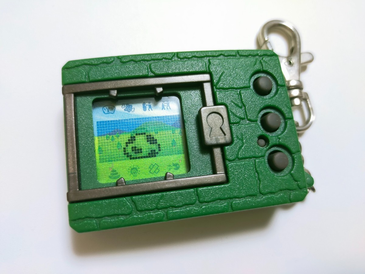 BANDAI Digital Monster Version1 Digimon Green Virtual Pet RARE