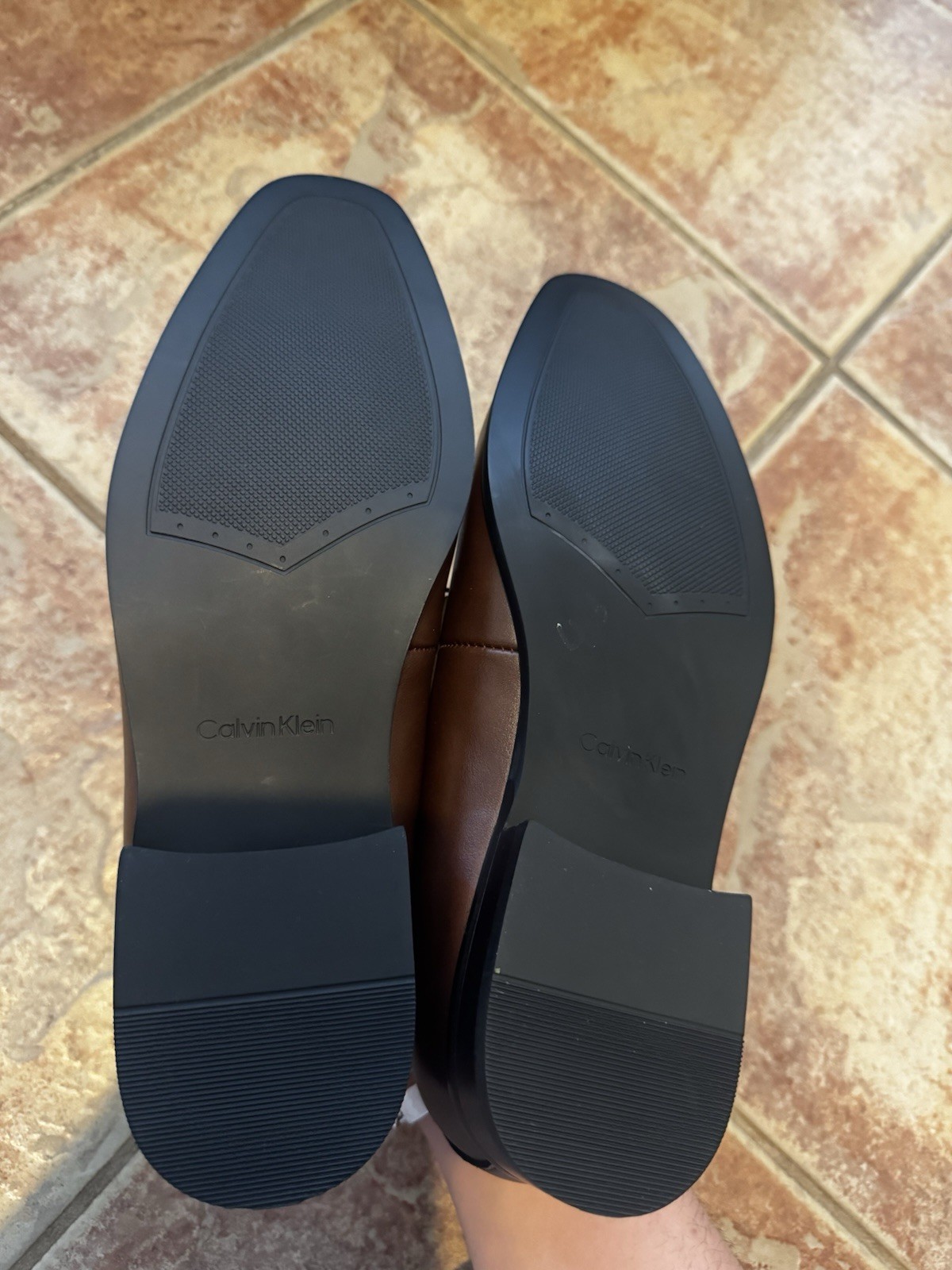 Calvin Klein Size 9 Brand New Dress Shoes, Brown thumbnail 5