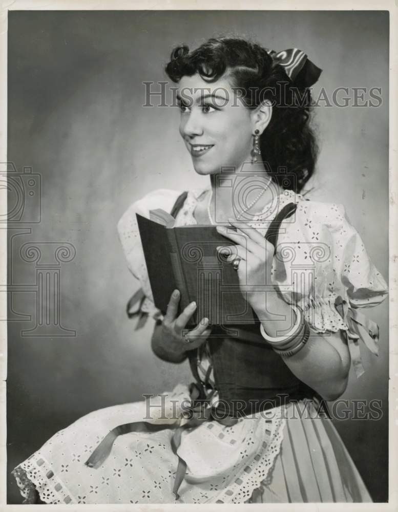 1950 Press Photo Singer Patrice Munsel as Adina in 