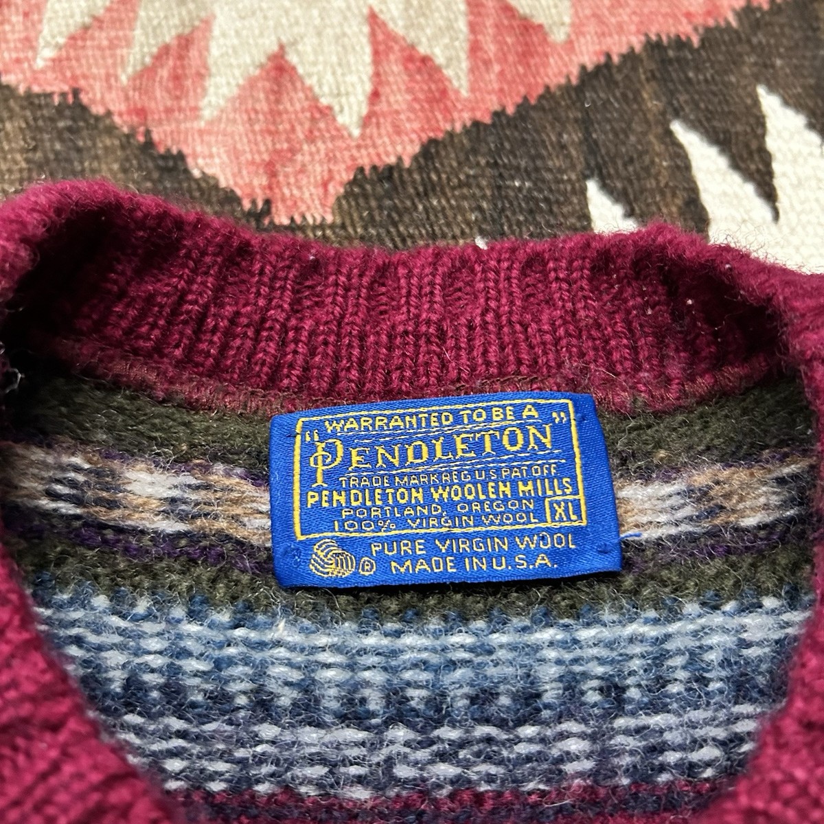 Vintage Pendleton Virgin Wool Nordic Tribal Style Knit Sweater Sz
