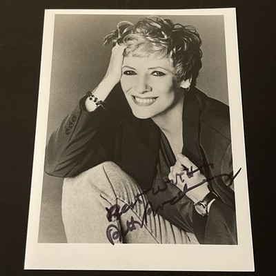 BETTY BUCKLEY:  Hand Signed Celebrity Photo 5 x 7  / KSK
