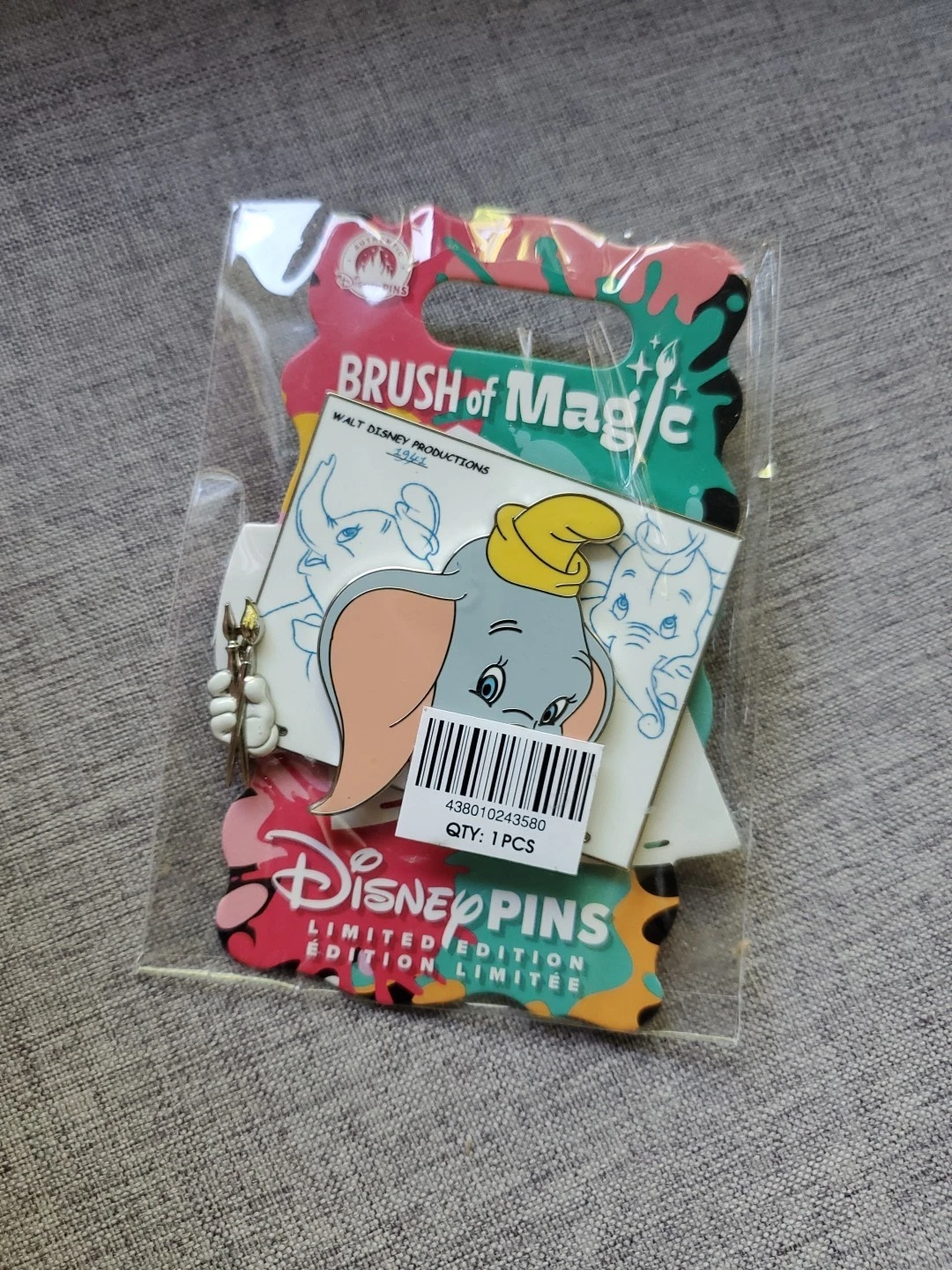 DISNEY BRUSH OF MAGIC DUMBO PIN LE 3750 In hand 2026