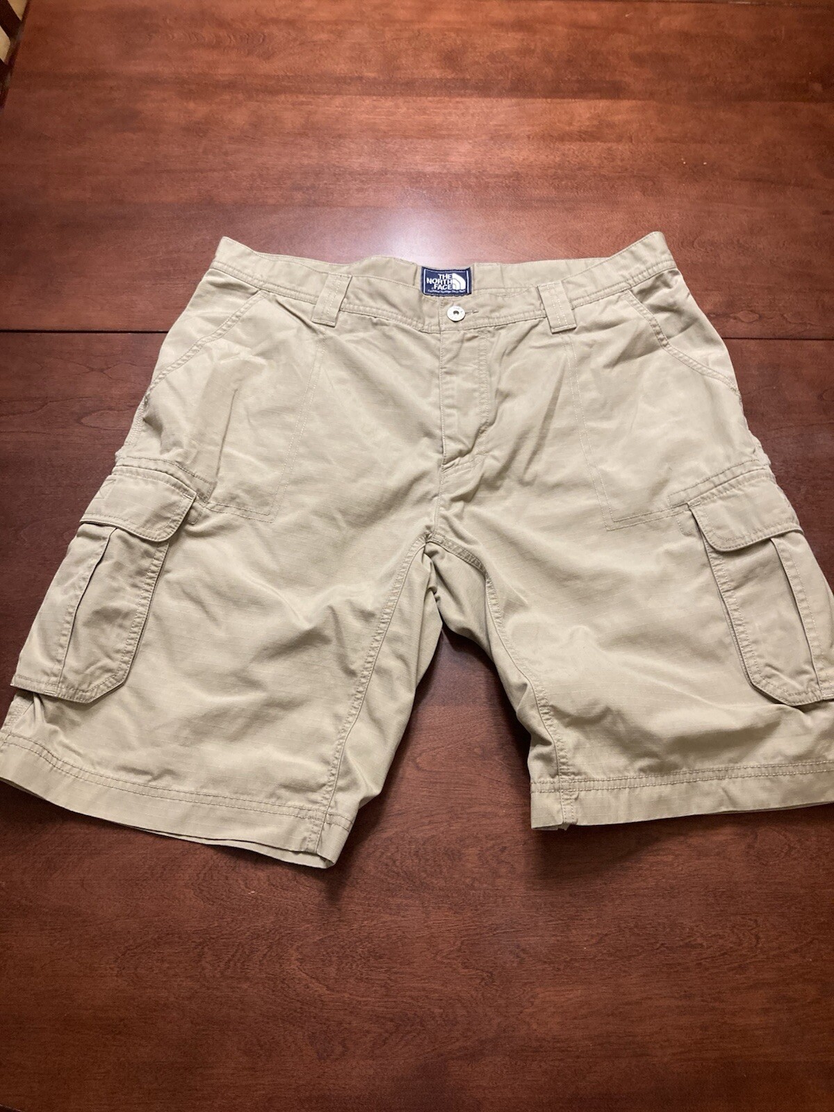 The North Face Shorts Mens Size 36 Hiking Tan Cargo Outdoors Regular Fit