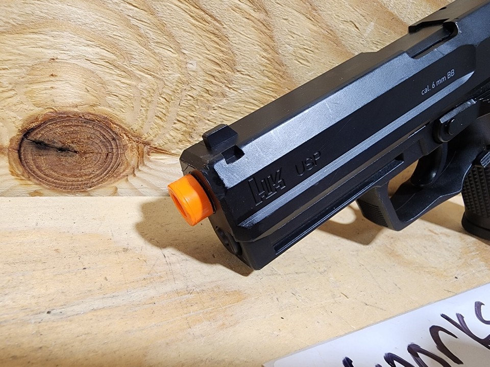 Used Airsoft Umarex HK USP 6MM Non Blowback CO2 Airsoft Gun Auction 
