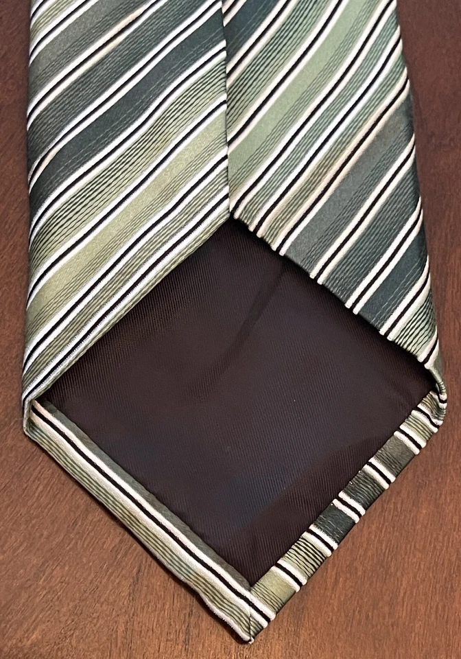 Gravata masculina verde feita à mão 100% seda feita na China Alfani - Imagem 2 de 4