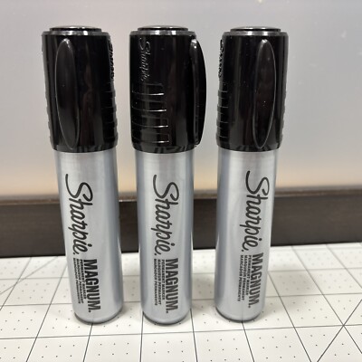 Sharpie Magnum Lot 3 Permanent Markers Black Wide .75  Oversized XL Chisel Tip