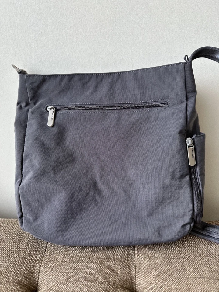 Travelon Grey Crossbody Bag Nylon Quilted Adjustable Strap Antitheft Purse - Image 4 of 4