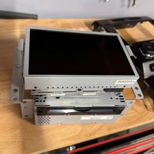 FORD F150 2015-20 8in Touch Screen Radio GPS A/C Controls Apple Car Play Android