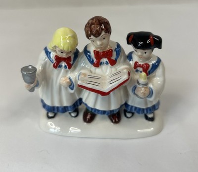 Dept 56 Snow Village Collection SUNDAY SCHOOL SERENADE Read