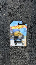 Hot Wheels Baja Hauler 33/250 Truck HW Haulers 3/5 *Green & Orange* special feat