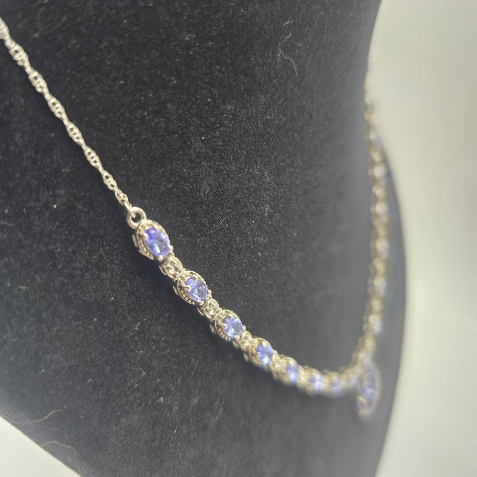 Collar de circonitas blancas naturales de tanzanita platino sobre plata de ley de 18"  Foto 4 de 4