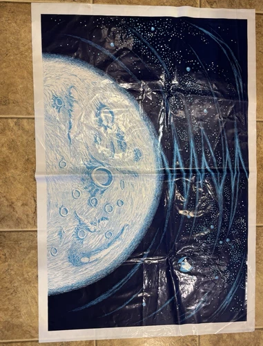 Marx Moon Base Vinyl Playmat   .......   EXCELLENT