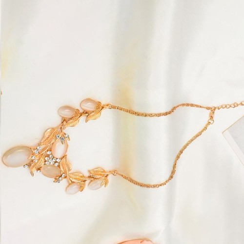 Women Necklace Opal Crystal Leaf Pendant Necklace Jewelry Accessories (T1466