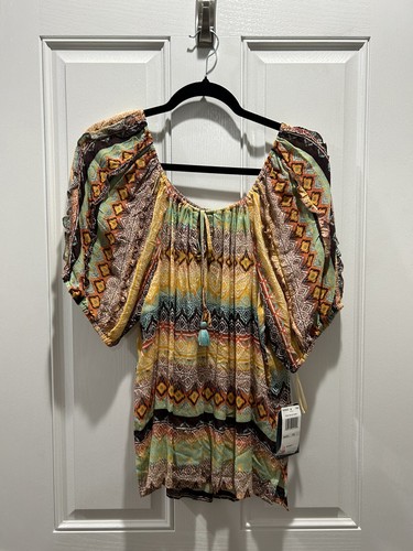 Democracy womens blouse Size: 3X NWT Plus Size