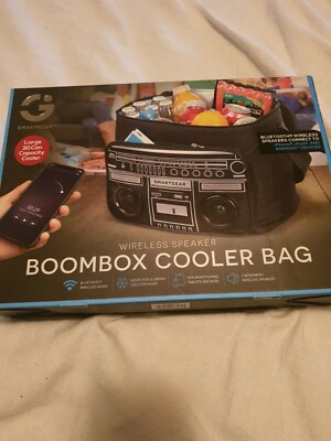 Smartgear: Wireless Boombox Cooler Bag with bluetooth and aux cord 