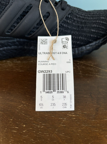 Adidas Ultraboost 4.0 DNA Triple Black Running Shoes Women's Size 6.5 GW2293 - Picture 11 of 12