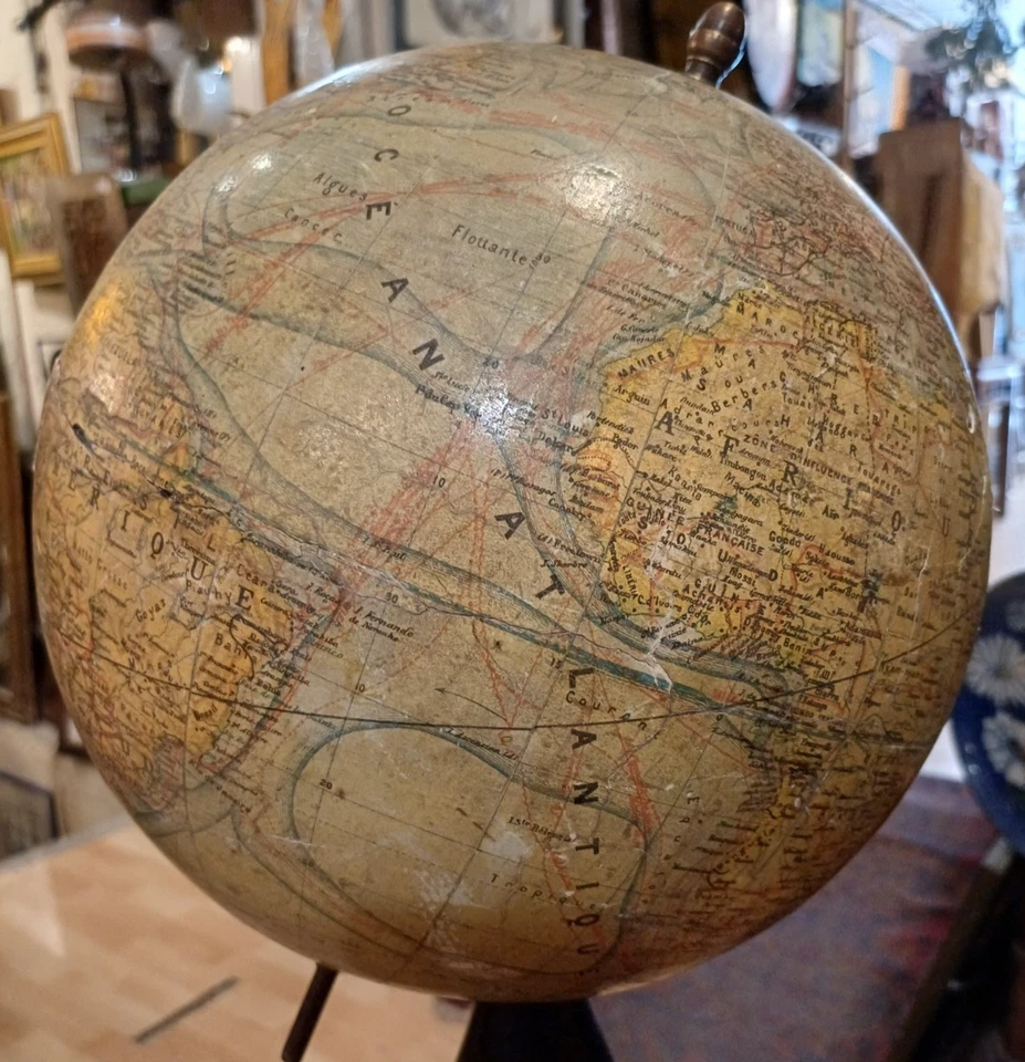 Ancien globe terrestre J. Forest 19 eme dans son jus. H 47 cm, diamètre 24 cm - Photo 3/4