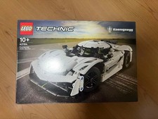 LEGO TECHNIC: Koenigsegg Jesko Absolut White Hypercar (42184) for