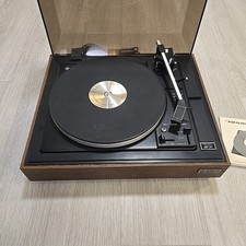 Realistic LAB 50 Belt Drive Series Turntable Record Player - FOR PARTS OR REPAIR