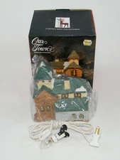SANTA'S BEST OUR TOWN FIRST EDITION TAYLOR HOUSE LIGHTED CHRISTMAS VILLAGE
