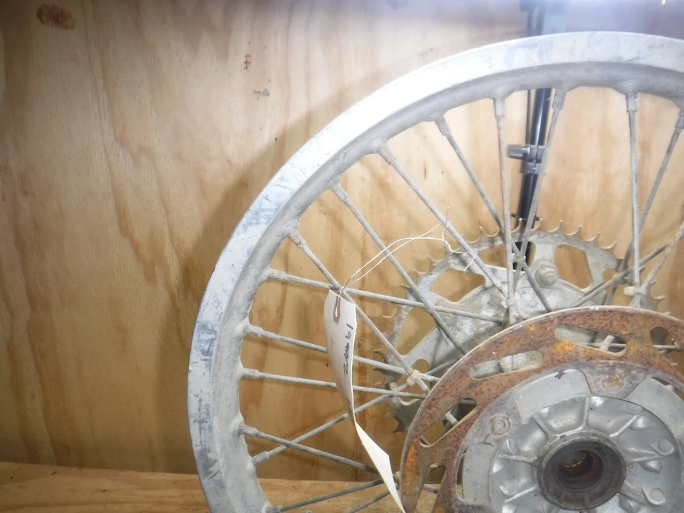 1990 Yz125 (A) raios de cubo de roda traseira aro completo - Imagem 2 de 4