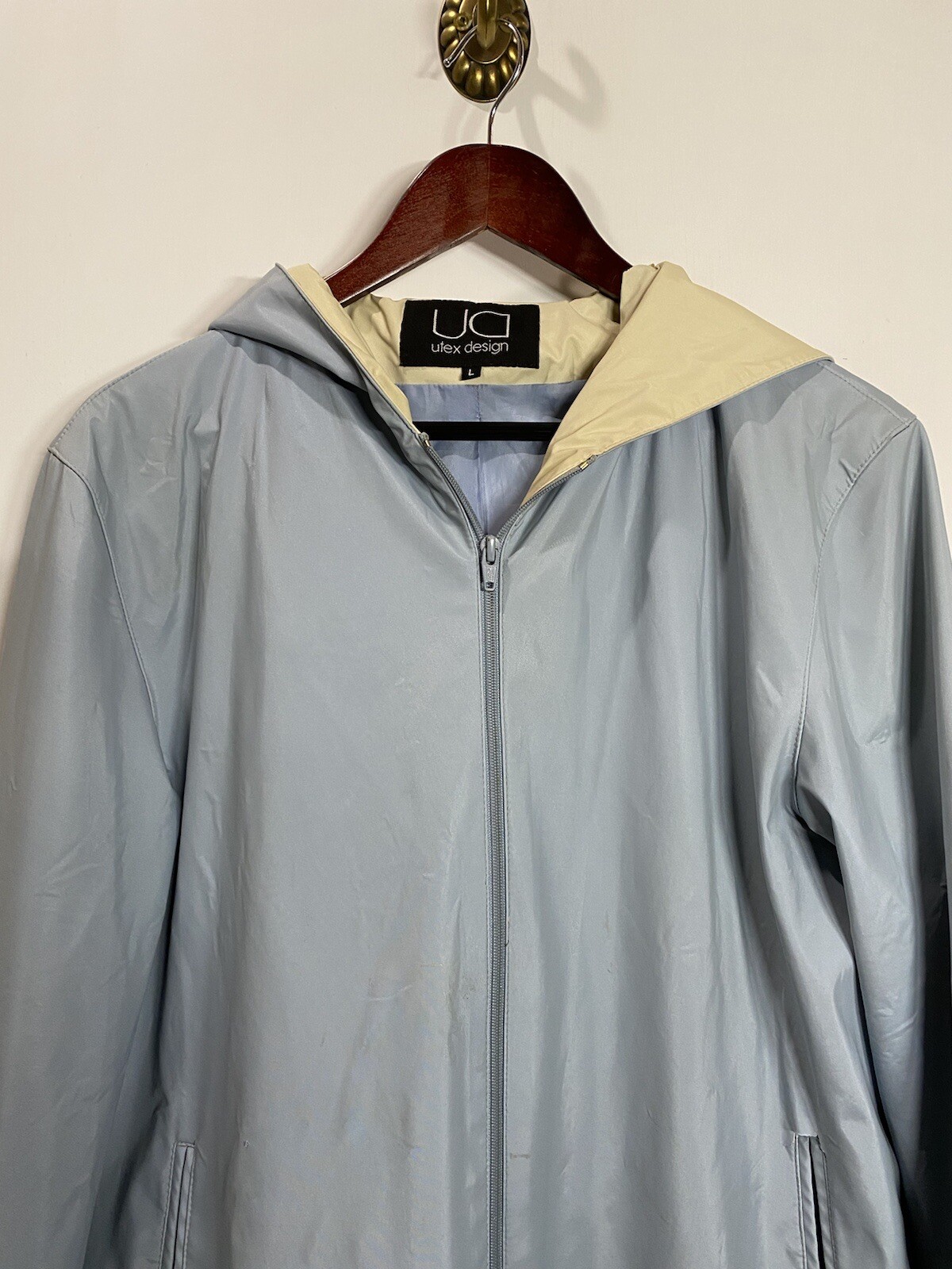 utex raincoat