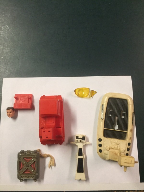Mattel Matt Mason Cat Trac &Jet Prop Backpack & Space sled &head & visor 1966